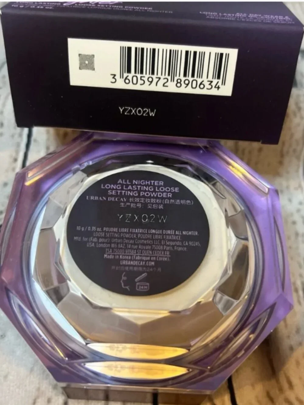 Urban Decay All Nighter Long Lasting loose setting powder